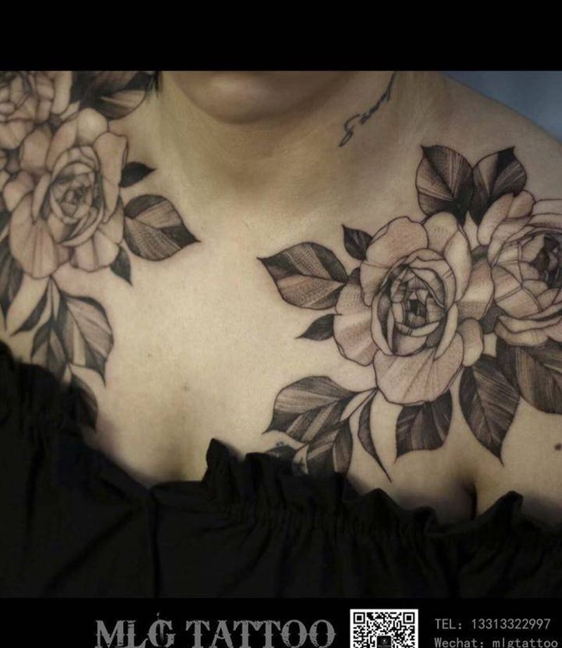双肩牡丹花作品纹身图片