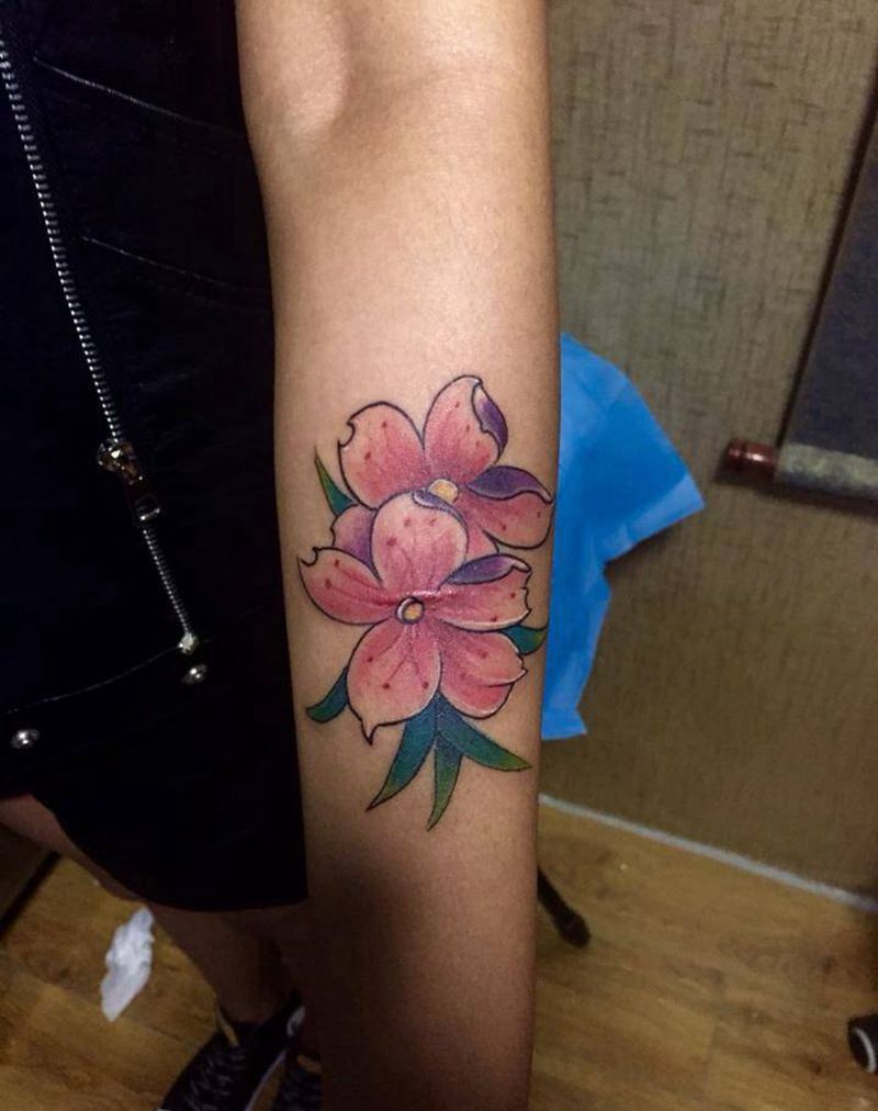 小樱花纹身图片