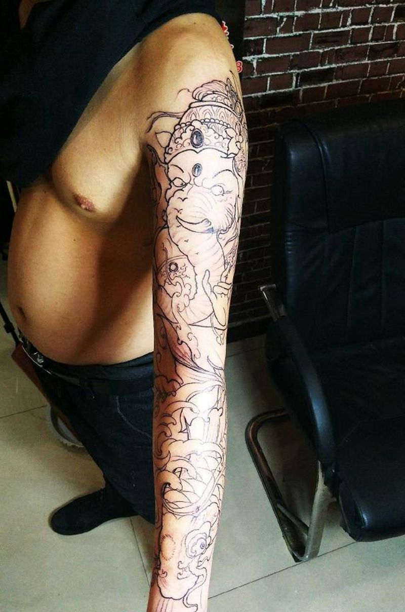 花臂，未完成纹身图片_手臂新传统纹身图案