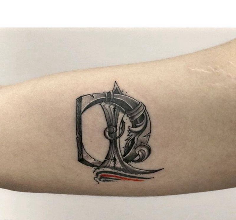 花体字纹身图片_手臂欧美写实花体字纹身图案