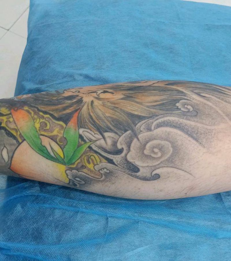 猴子纹身图片_腿部纹身图案