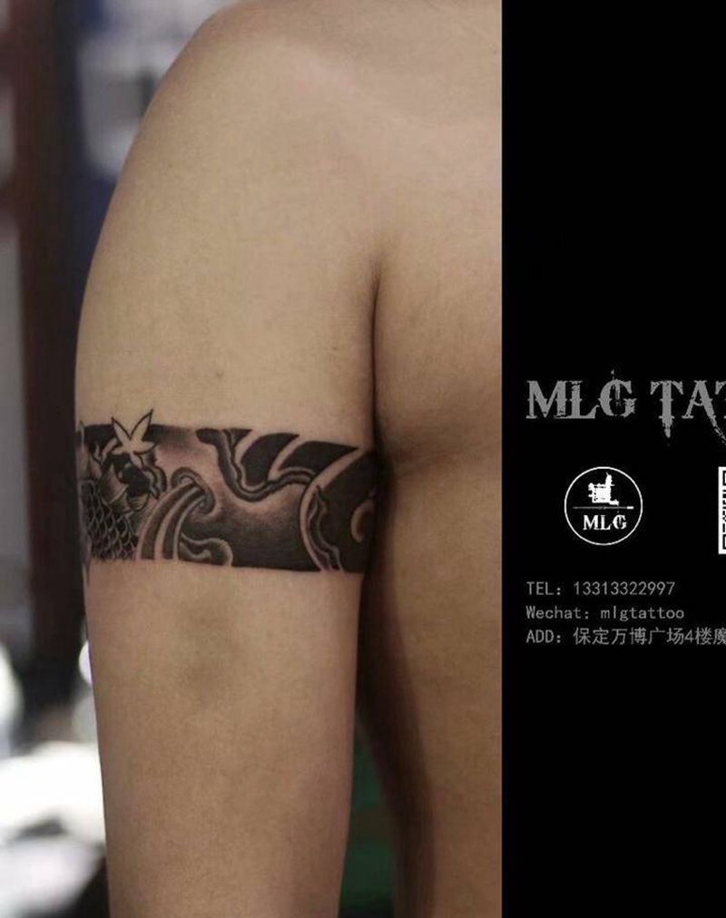 臂环纹身图片