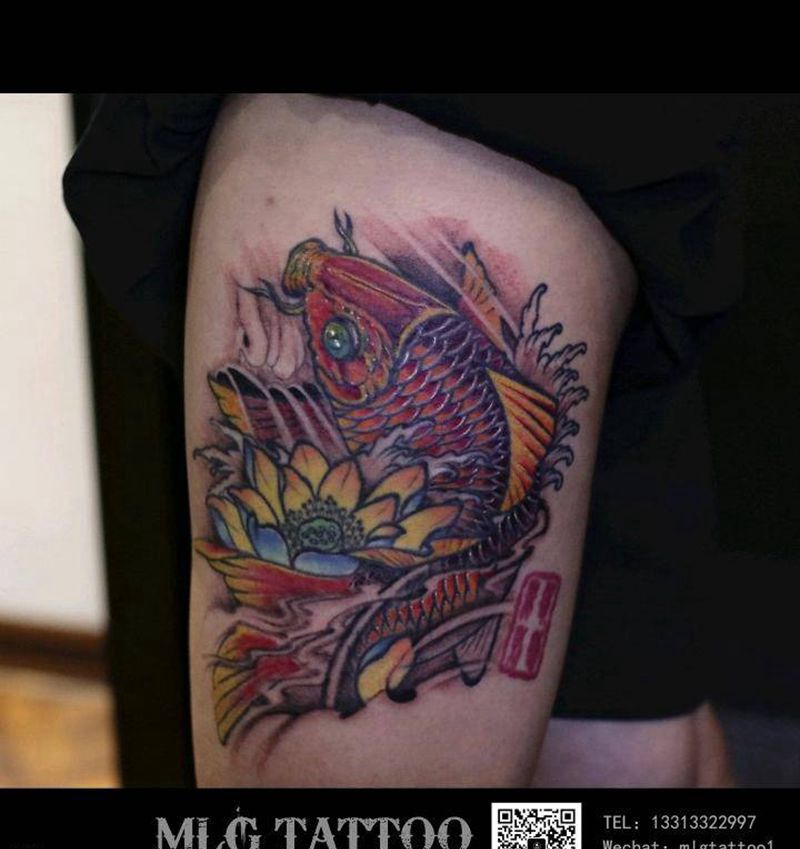 鲤鱼纹身图片_腿部老传统纹身图案