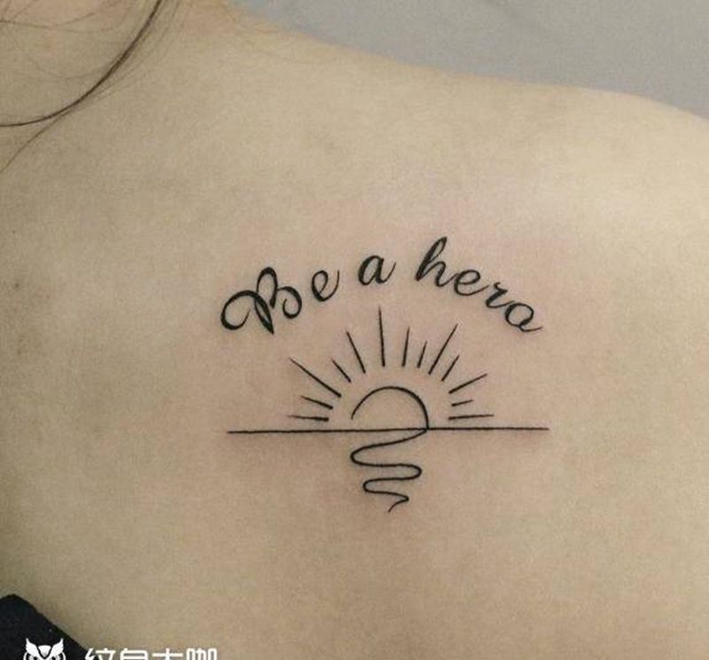 小清新纹身图片_肩部几何纹身图案