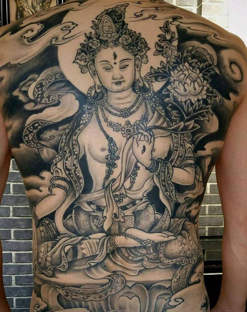 度母纹身图片_背部新传统纹身图案