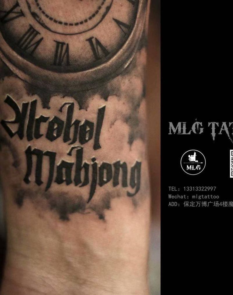 小臂欧美写实纹身图片