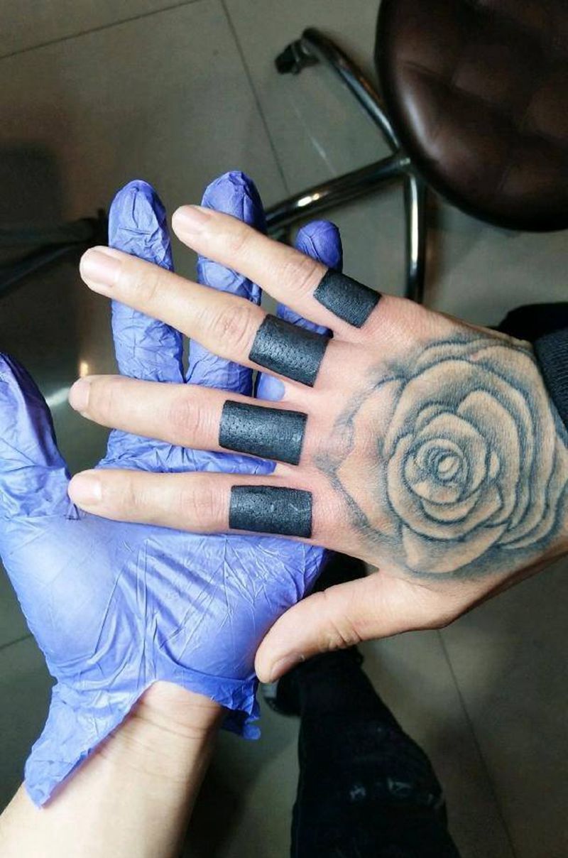 遮盖纹身图片_手部纹身图案