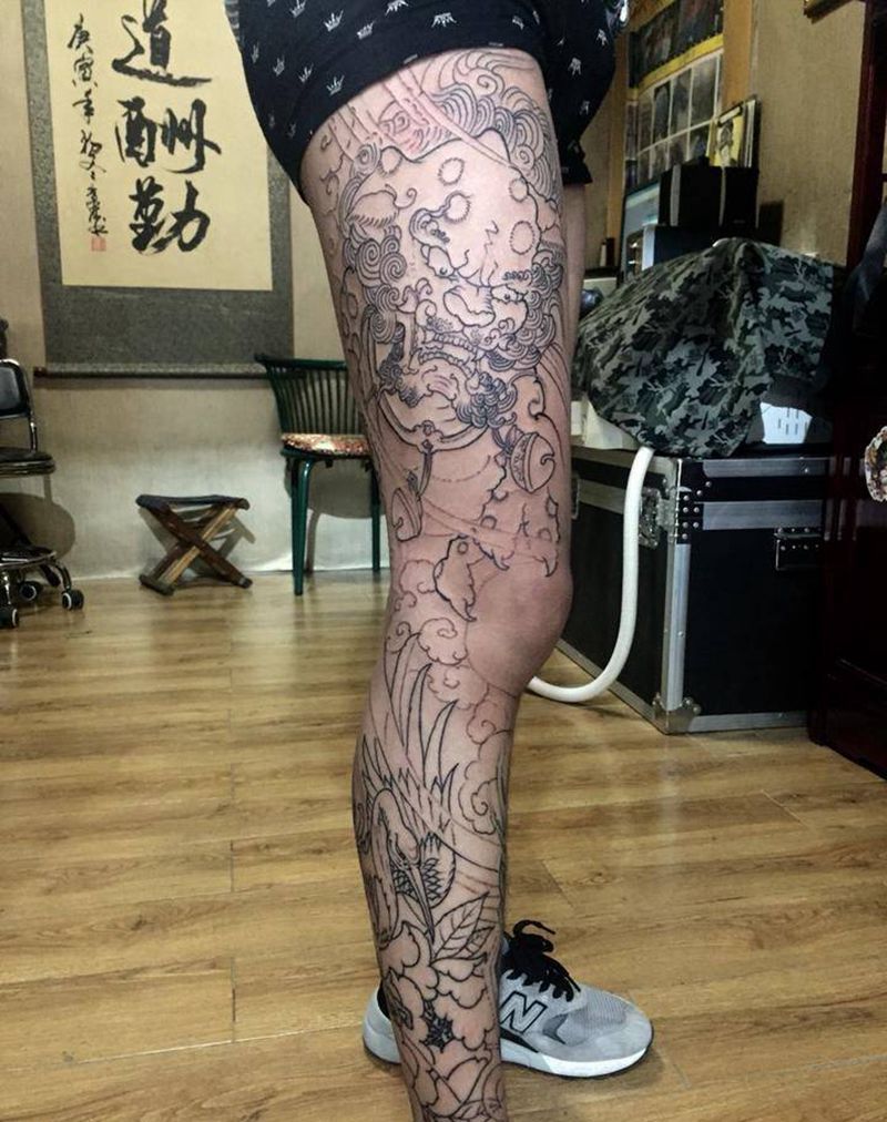 花腿割线纹身图片