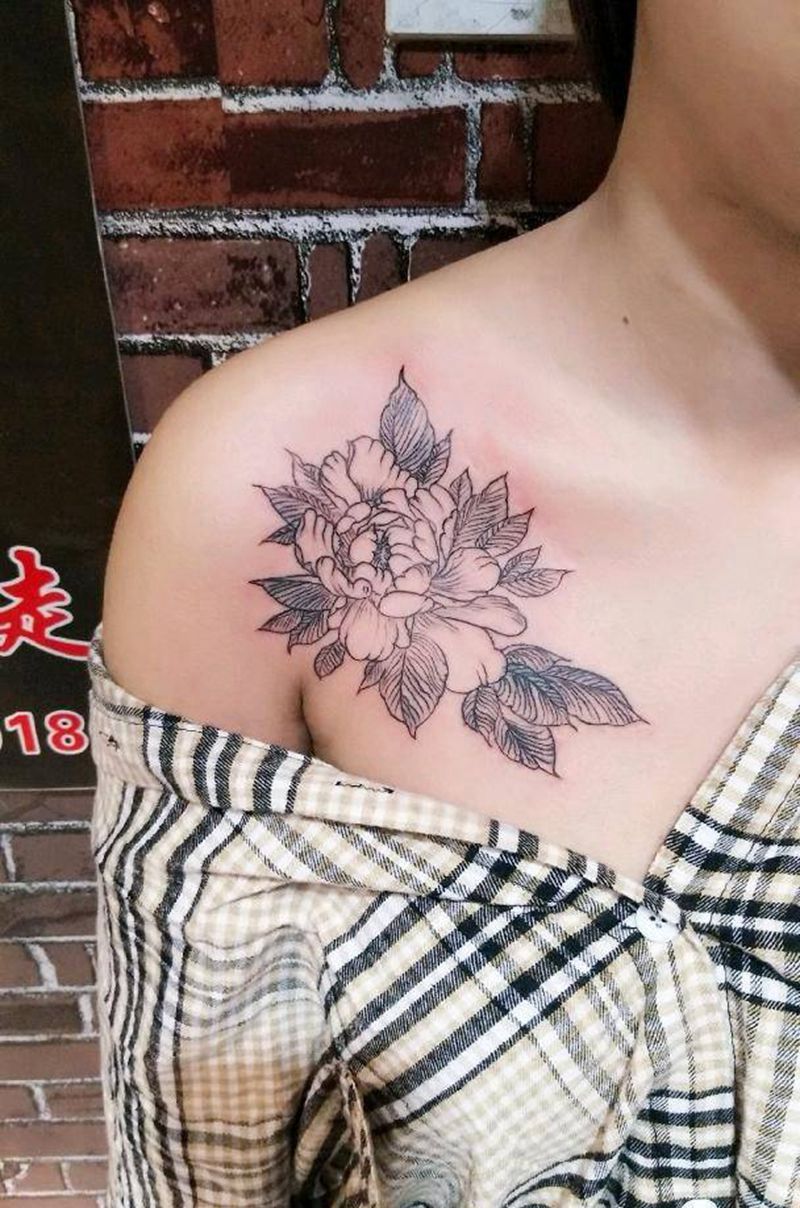 特价素花纹身图片_肩部纹身图案