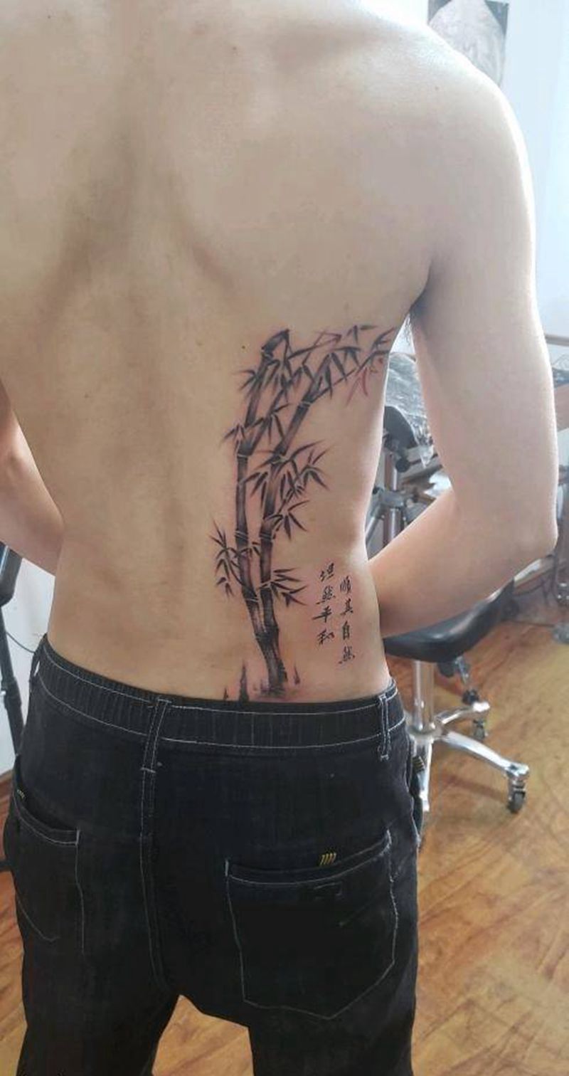 竹子纹身图片_背部老传统纹身图案
