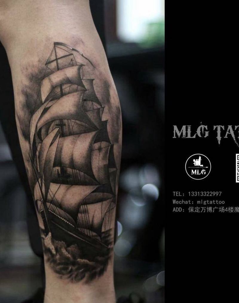 小腿写实帆船纹身图片