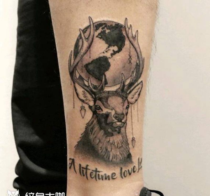 鹿纹身图片_腿部点刺图腾纹身图案