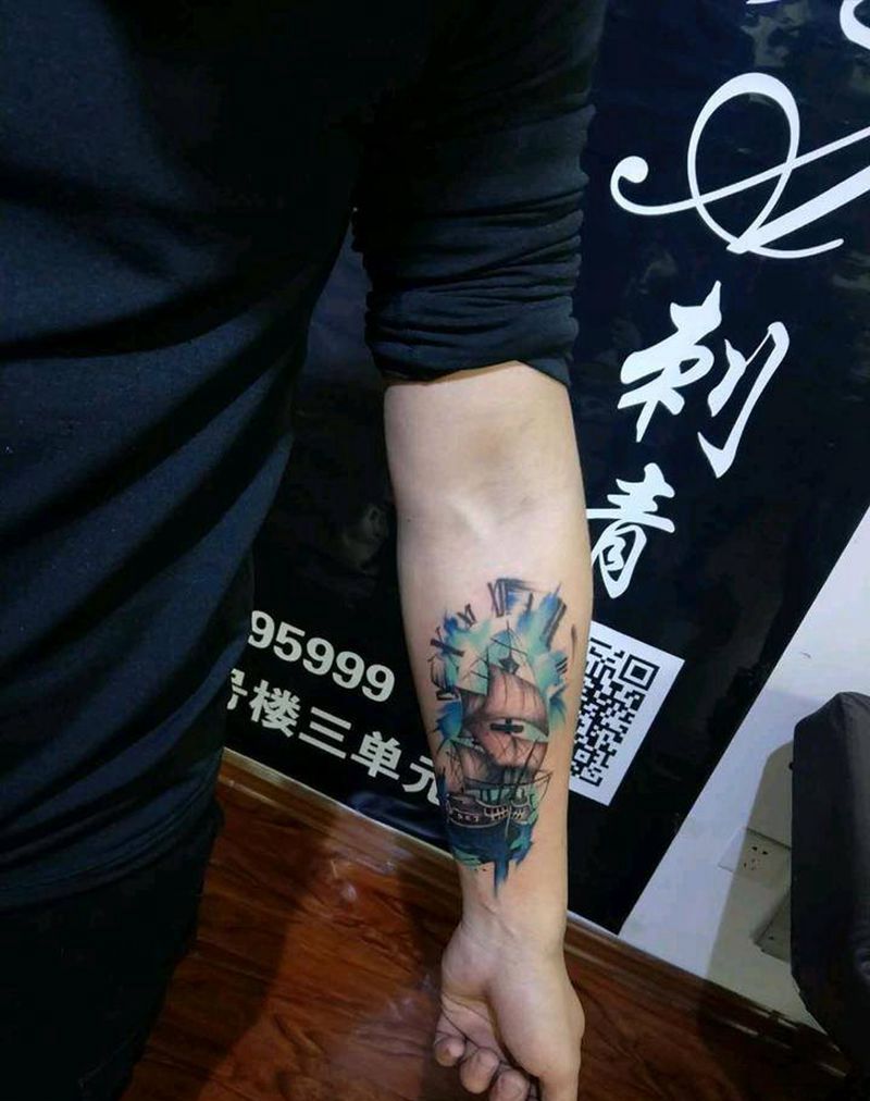帆船纹身图片_手臂老传统纹身图案