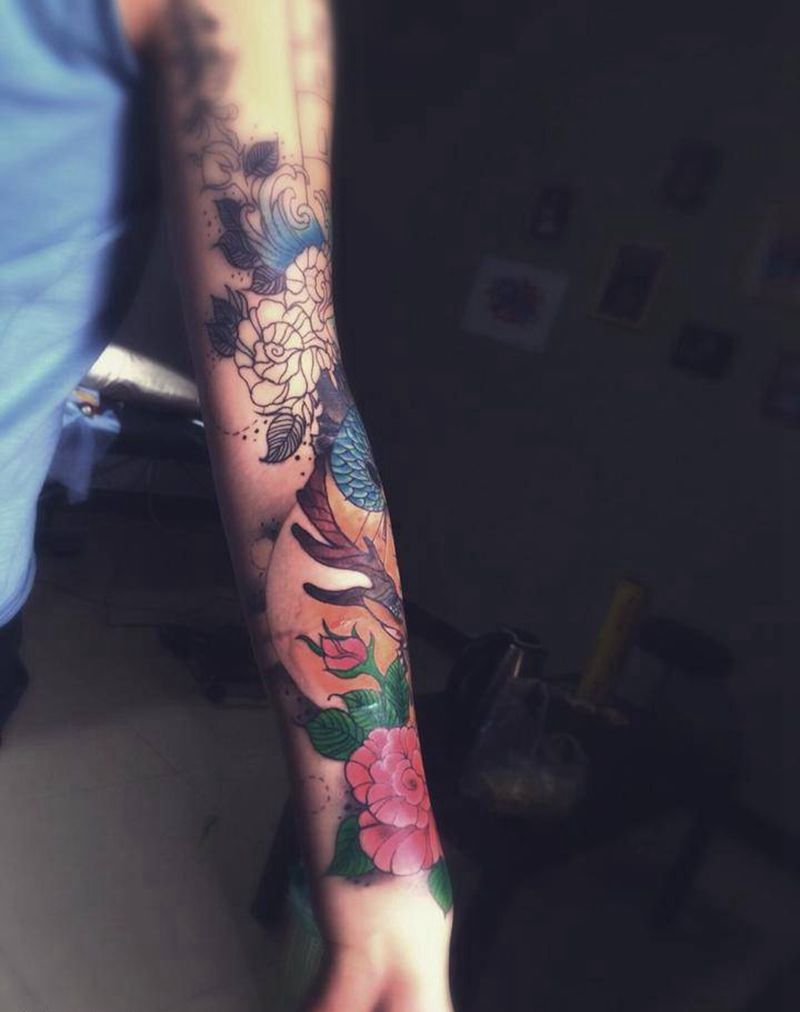 鹿花臂未完纹身图片