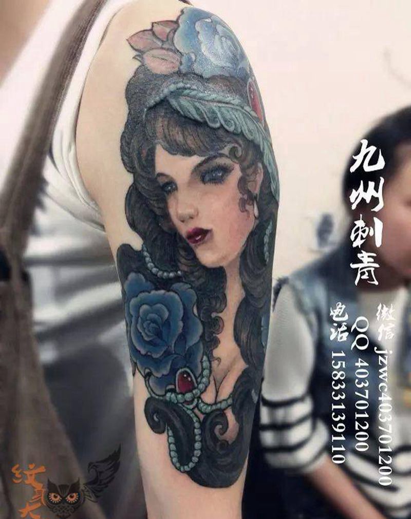 外国大妞纹身图片