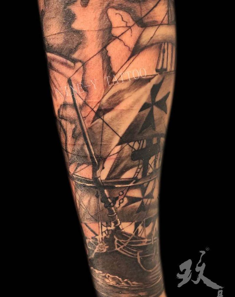 包小臂纹身图片_欧美写实纹身图案