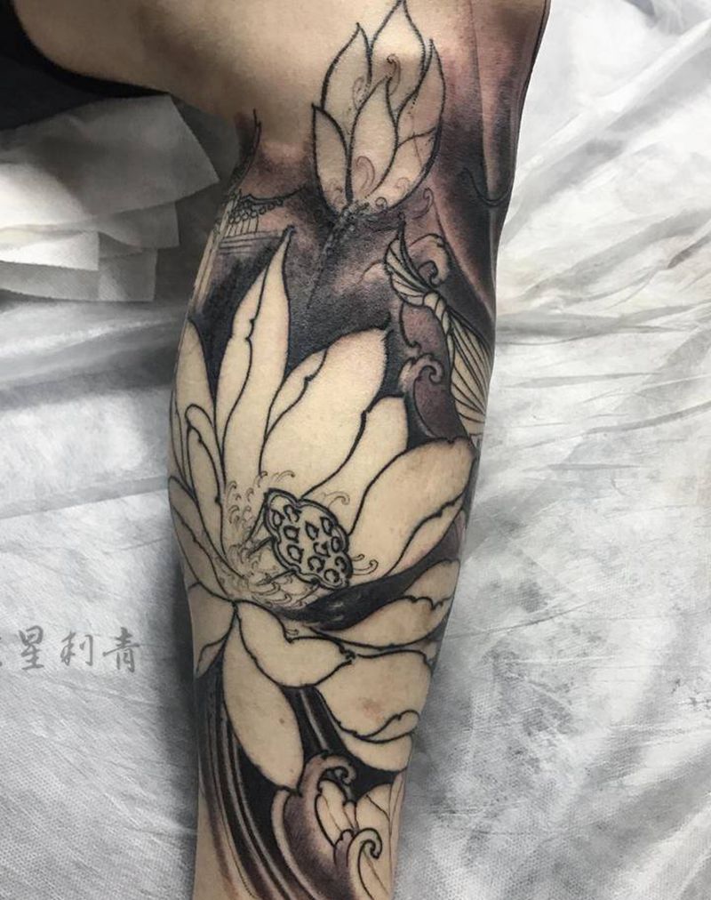 包小腿未完纹身图片_腿部新传统纹身图案