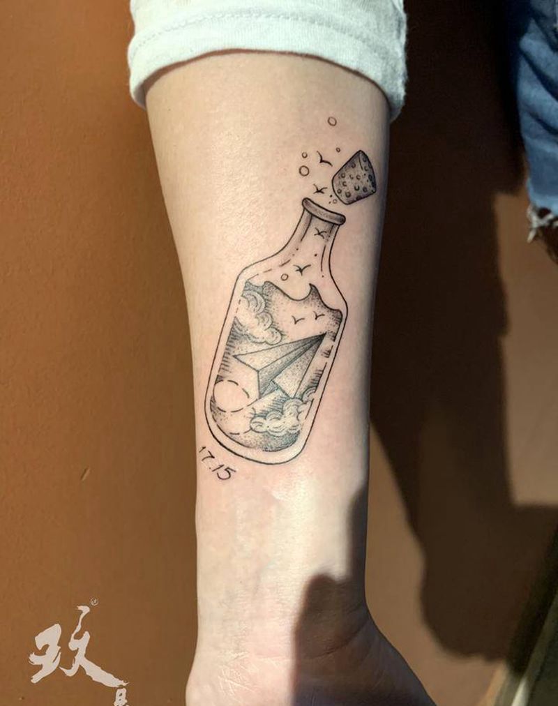 瓶子纹身图片_点刺几何纹身图案