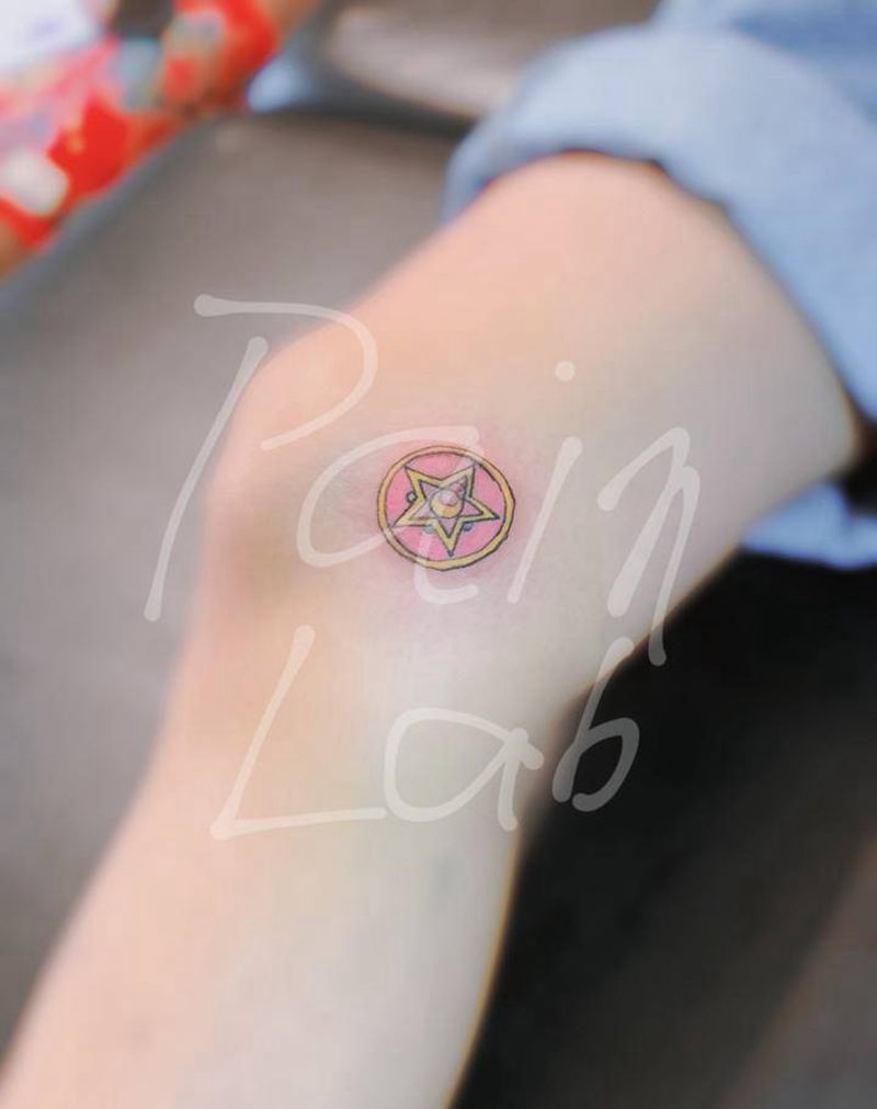 小清新纹身图片_腿部纹身图案