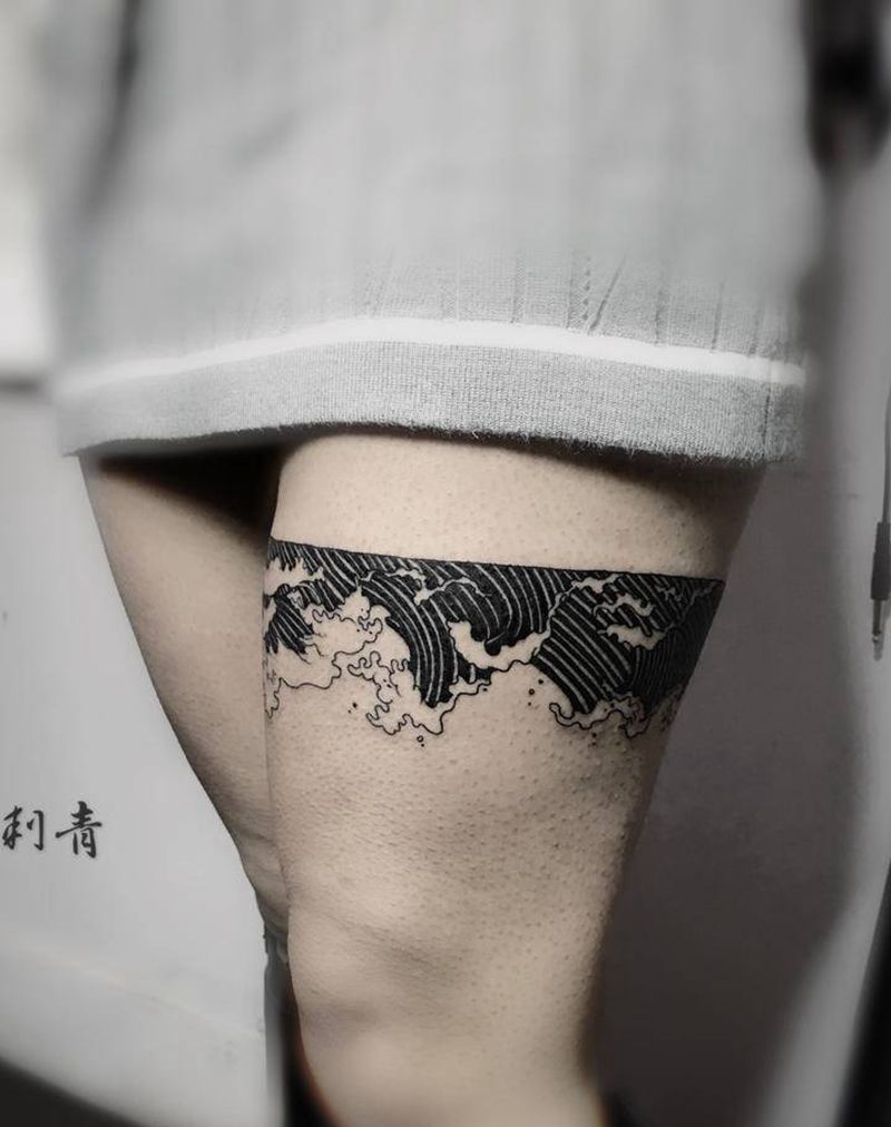 浮世绘水浪纹身图片_腿部纹身图案