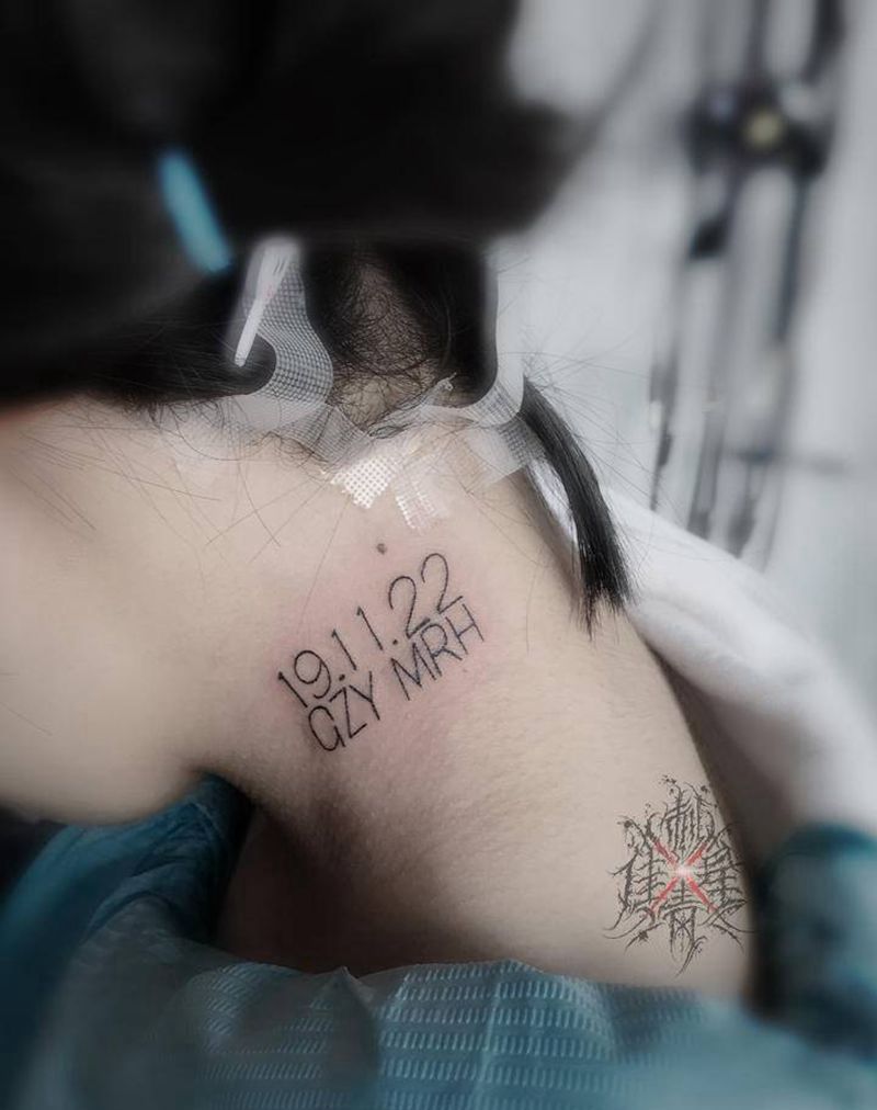 数字纹身图片_颈部纹身图案