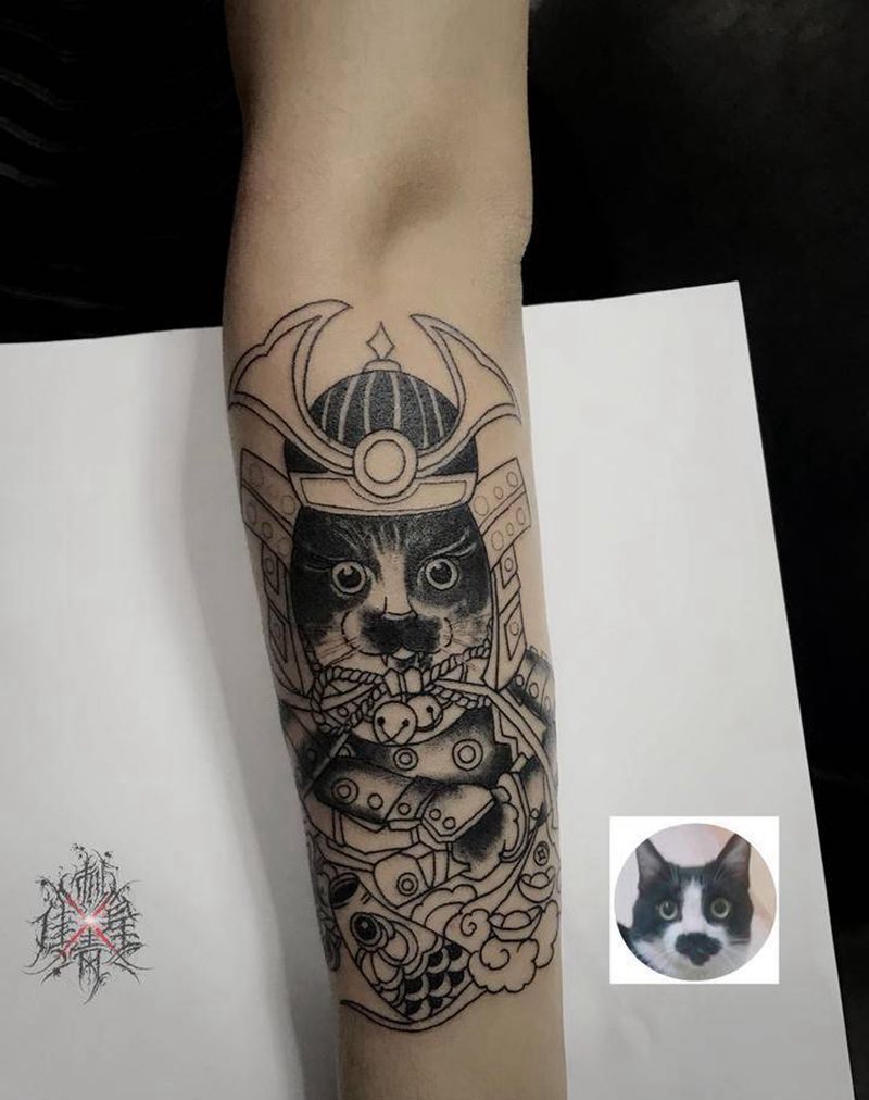 小武士猫未完纹身图片_手臂猫纹身图案