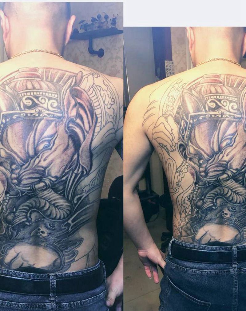 麻药打雾线条不是我作品纹身图片_腰部背部新传统纹身图案