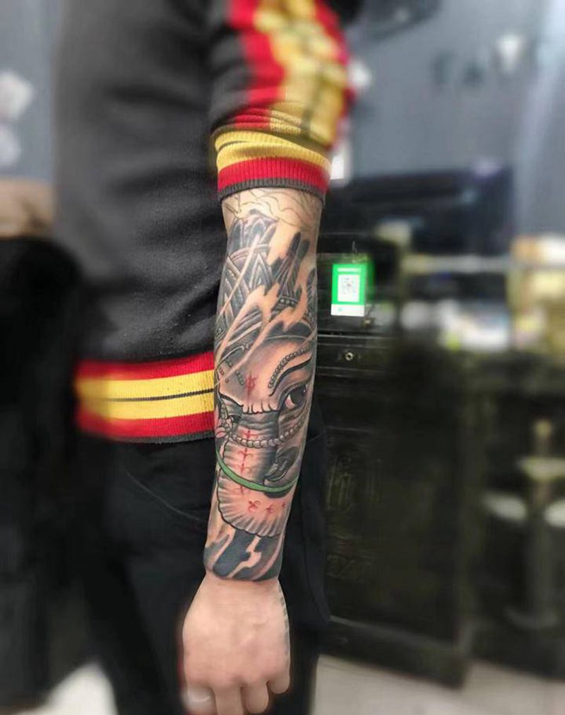 象神包小臂修改图纹身图片_手臂新传统修改纹身图案