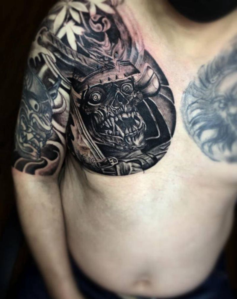 鬼武士纹身图片_胸部手臂纹身图案