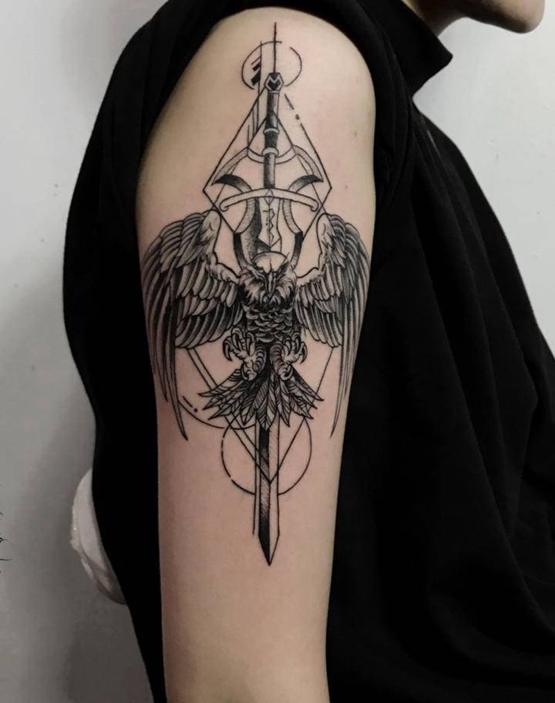 鹰纹身图片_手臂纹身图案