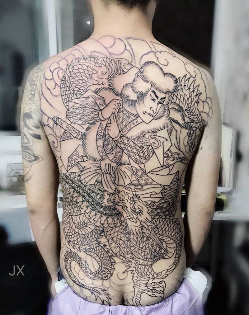 云龙九郎未完纹身图片_背部老传统纹身图案