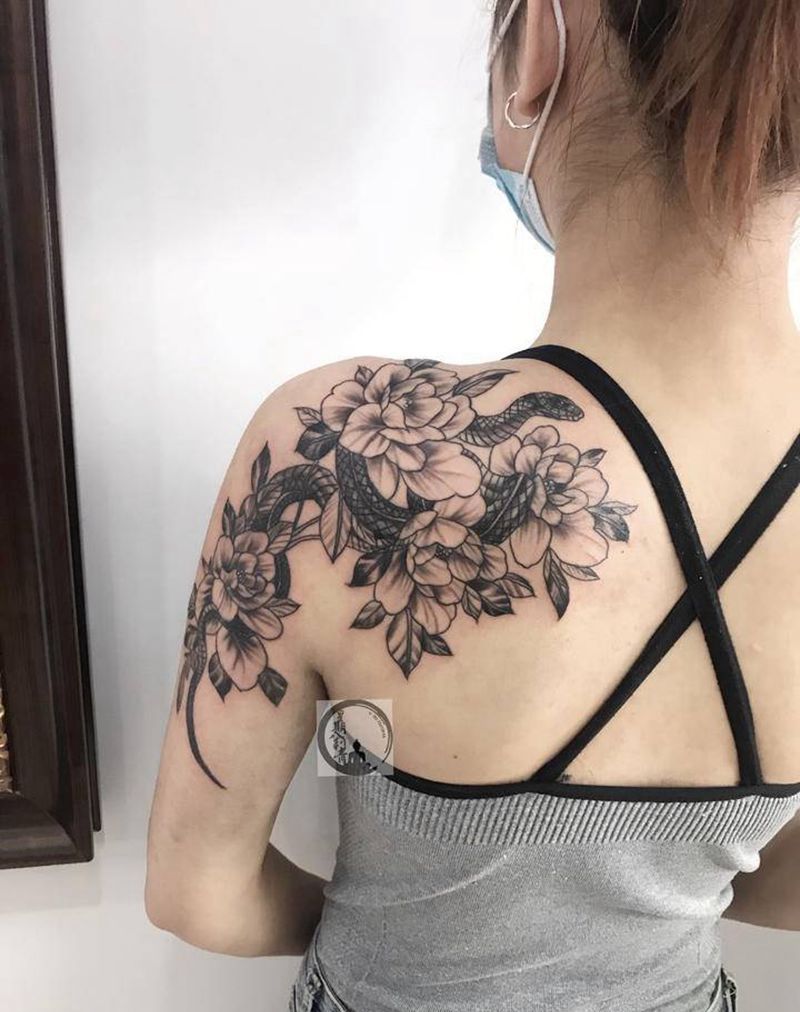 素花纹身图片_肩部手臂新传统几何纹身图案