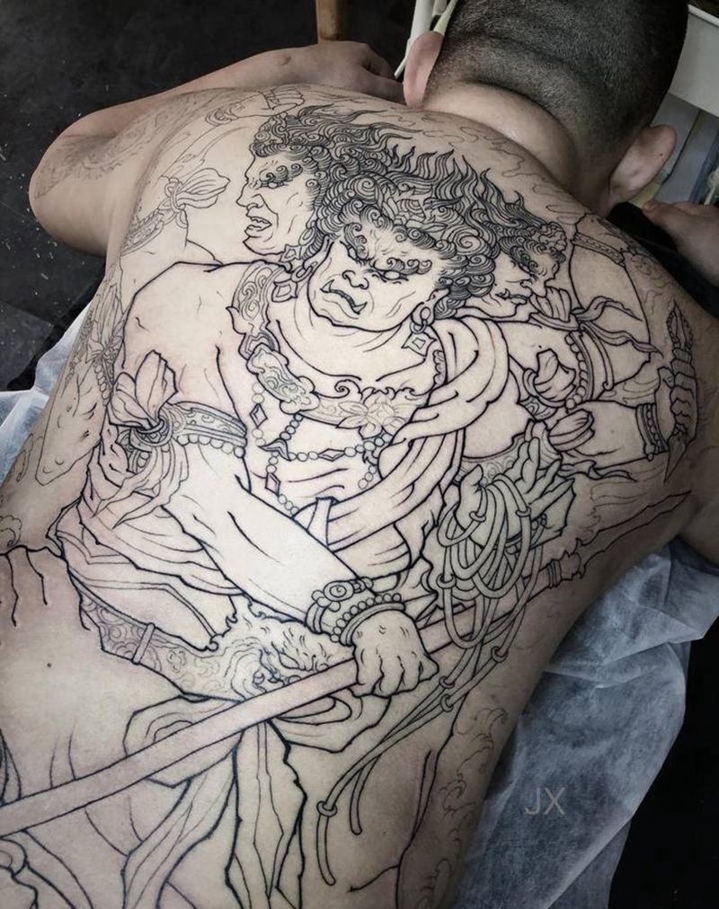 未完纹身图片_背部新传统纹身图案