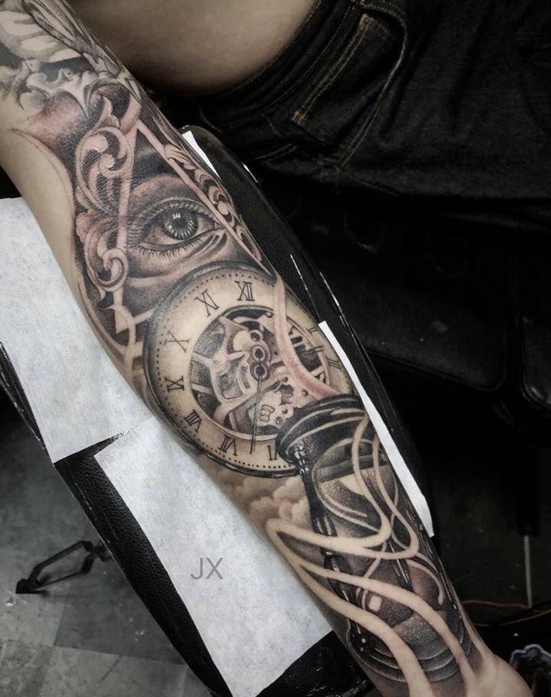 沙漏 上帝之眼 表纹身图片_手臂欧美写实纹身图案