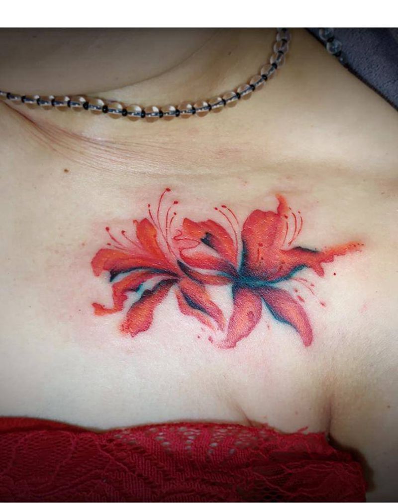彼岸花纹身图片_曼珠沙华彩色锁骨纹身图案