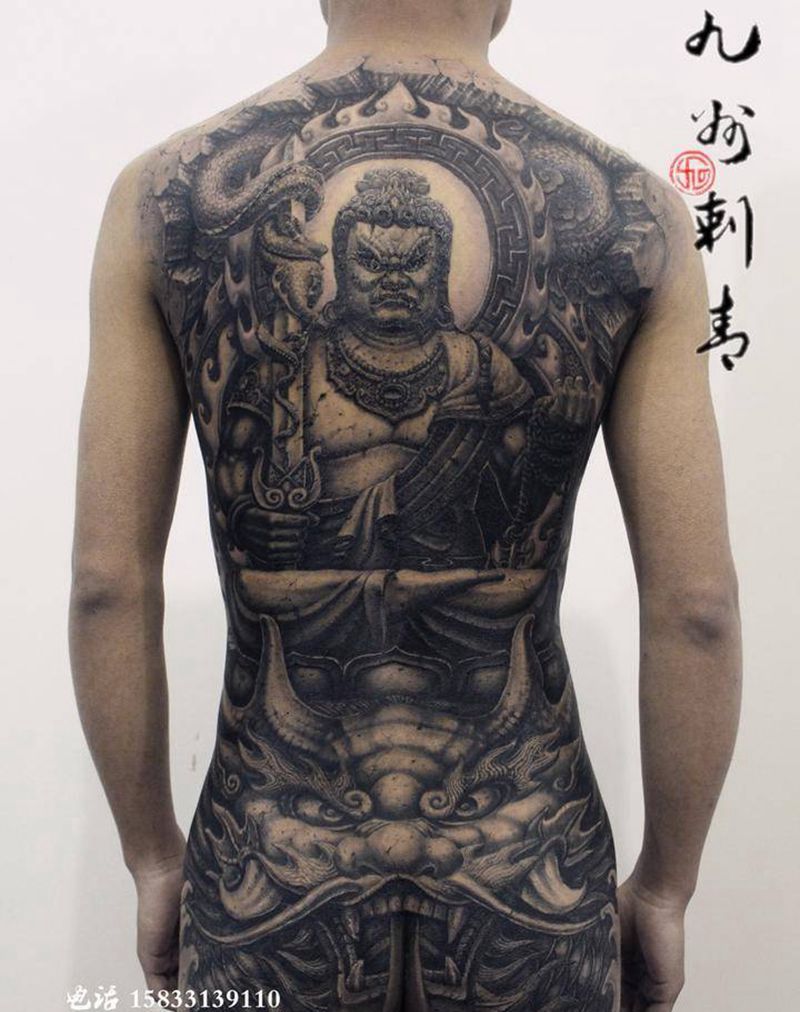 不动明王纹身图片