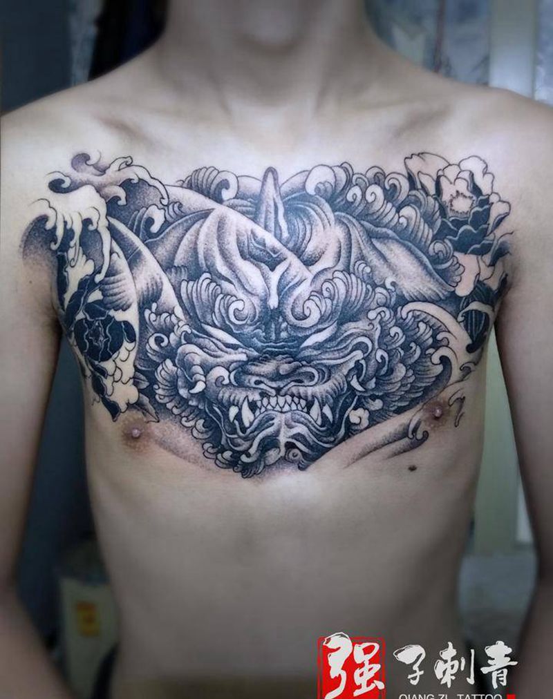 唐狮花胸纹身图片_胸部新传统纹身图案