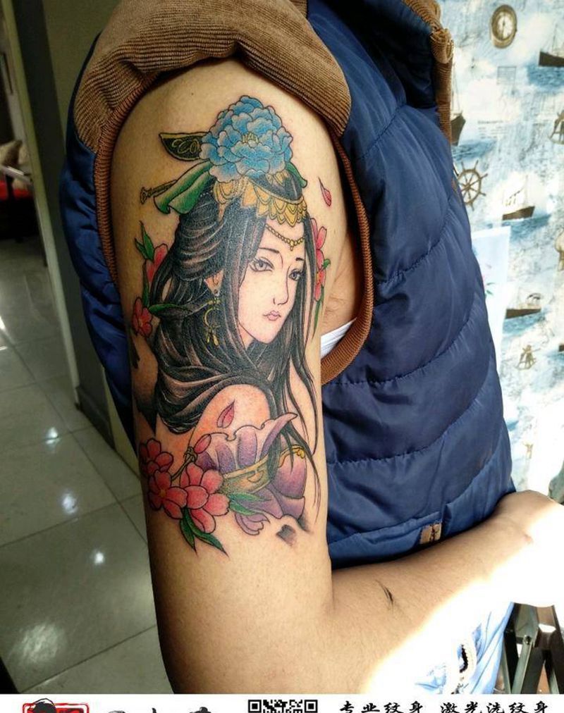 彩色美女纹身图片_手臂新传统纹身图案