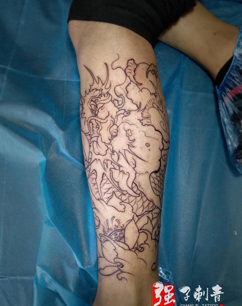 龙线条纹身图片_腿部新传统纹身图案
