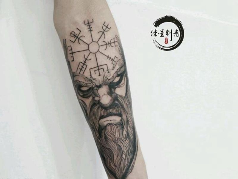今日工纹身图片