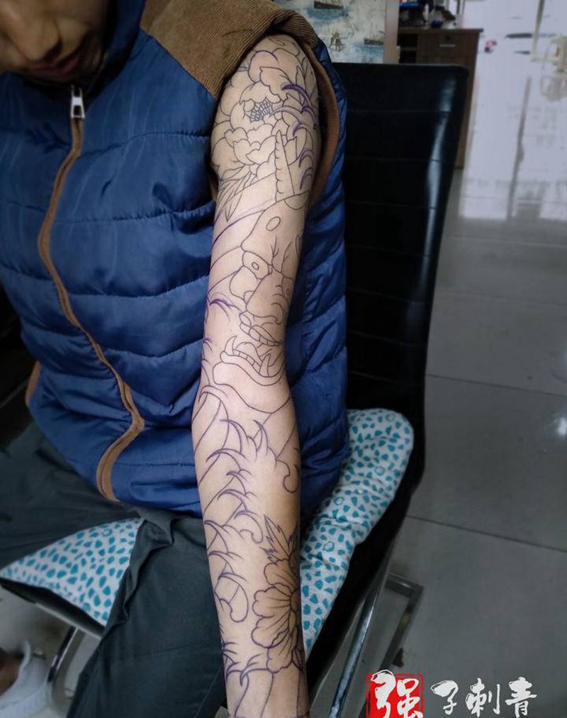 老传统般若牡丹花臂纹身图片_手臂老传统纹身图案