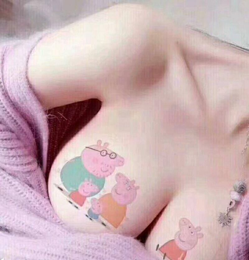 小猪佩奇纹身图片