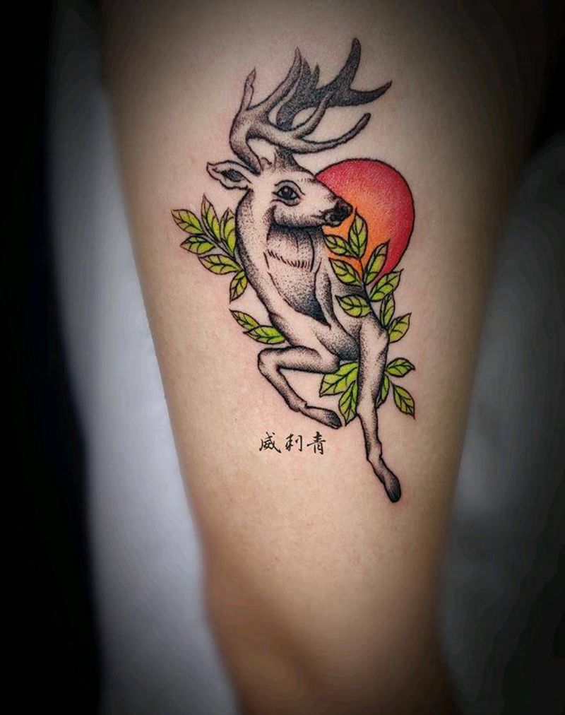 鹿纹身图片_手臂点刺鹿植物纹身图案
