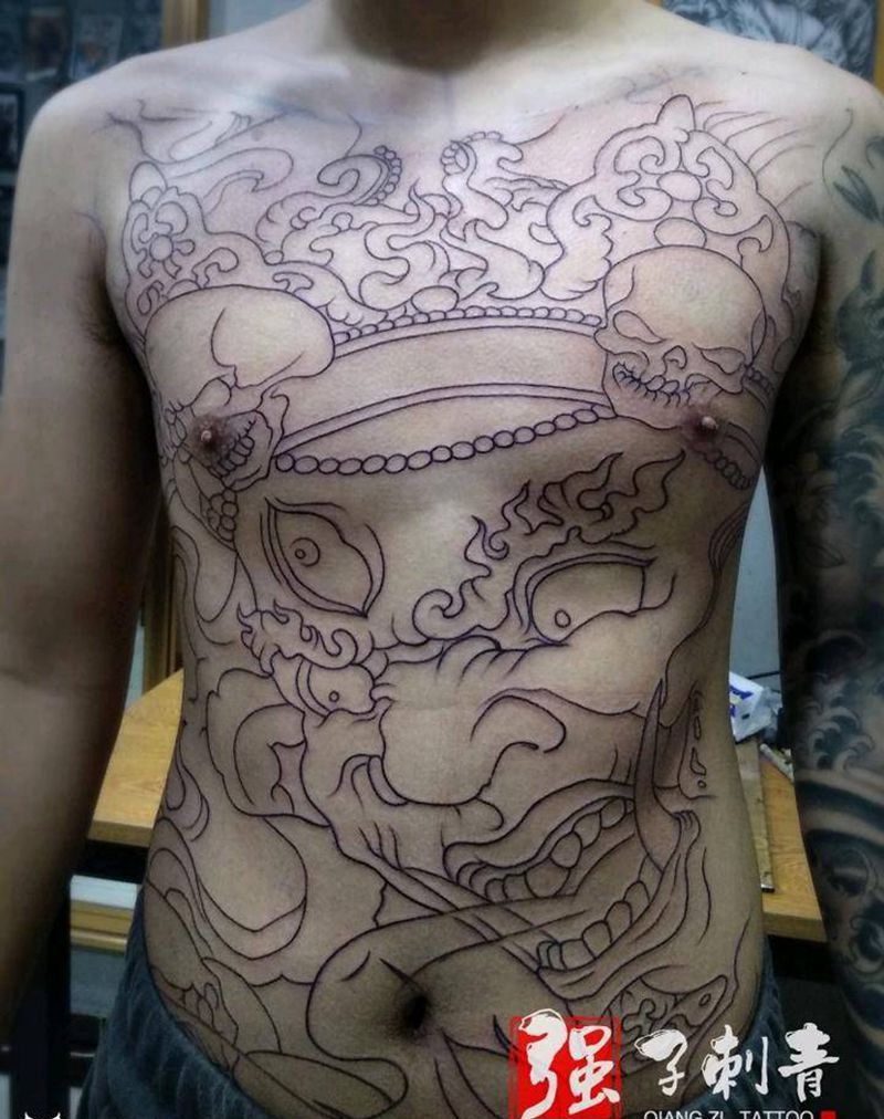 大黑天神纹身图片_胸部腹部新传统割线肚子花胸纹身图案