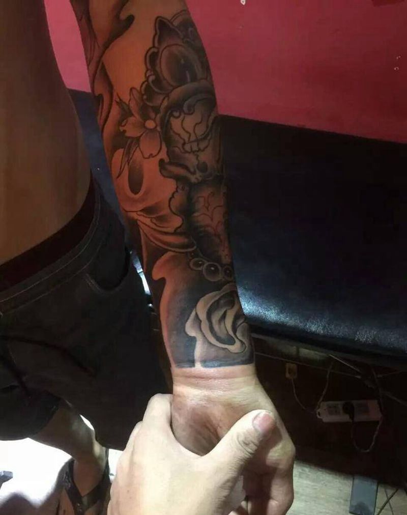 象神纹身图片_手部手臂臀部传统鬼神动物纹身图案