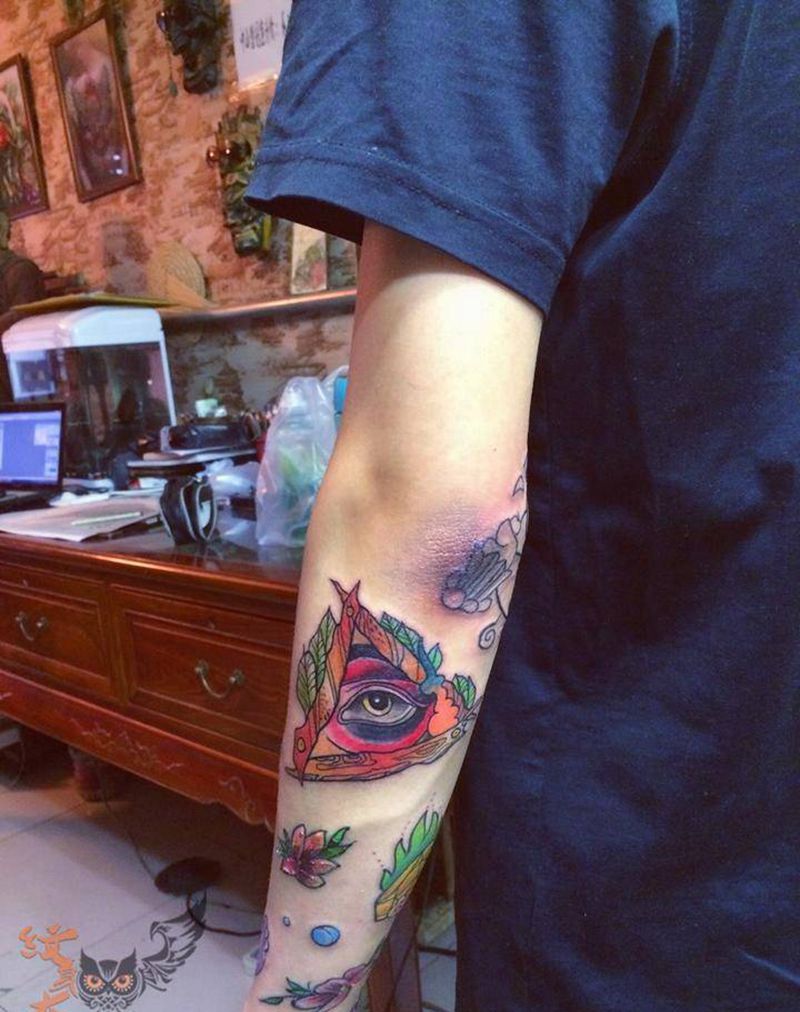 上帝之眼,钻石纹身图片