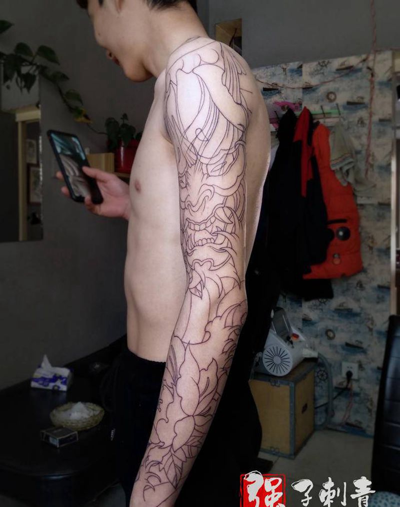 般若、牡丹、菊花纹身图片_手臂老传统花臂纹身图案