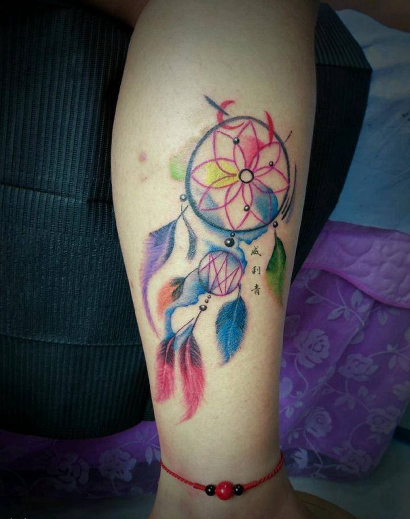小腿彩色捕梦网纹身图片_腿部水彩清新彩色捕梦网纹身图案