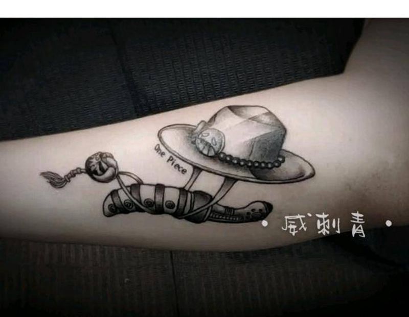 怀念艾斯纹身图片_手臂艾斯动漫纹身图案