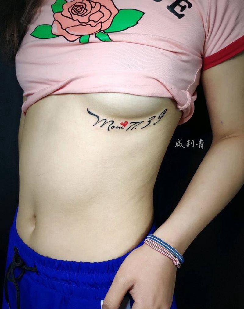 感恩纹身图片_胸部花体字英文胸下纹身图案